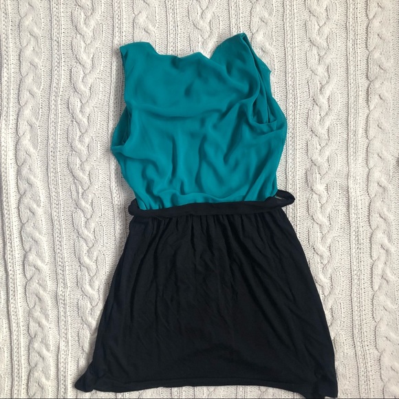 Express M black & teal mini dress NWOT - Picture 4 of 6